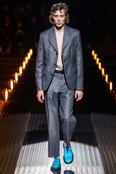 sfilata prada 2019 uomo